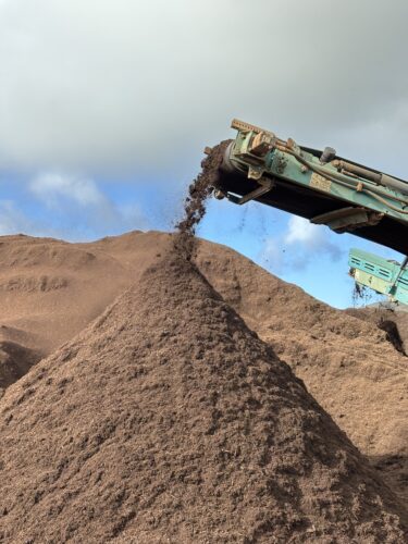 Hawaiʻi Organics Compost offers locally produced compost